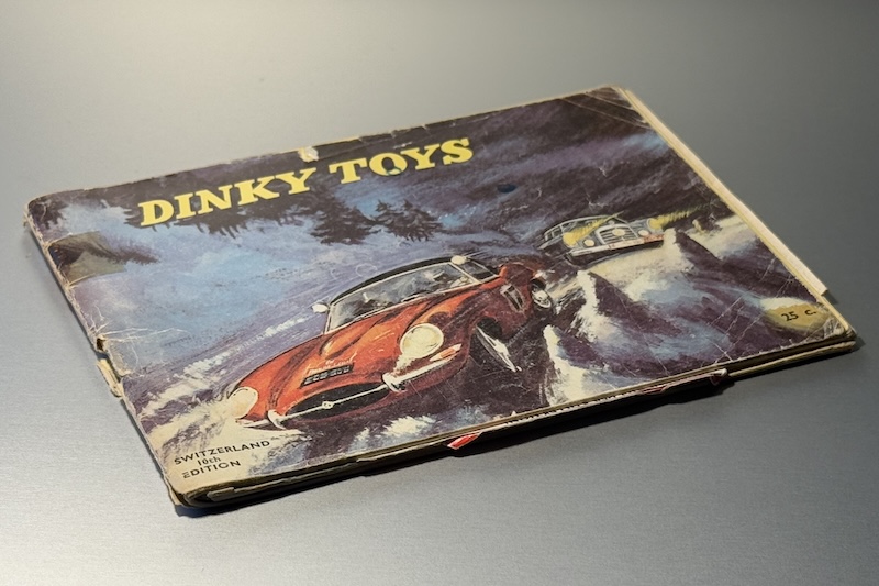Artikelbild The discreet magic of the Dinky Toys catalogs